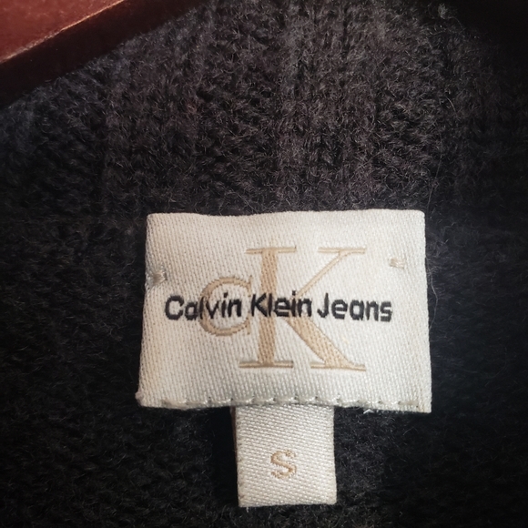 Calvin Klein Wool Sweater - Picture 5 of 5